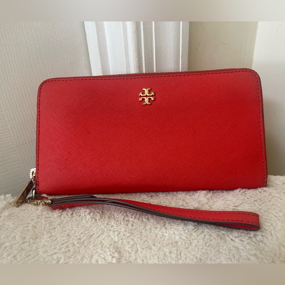 Tory Burch Red Soffiano leather wallet